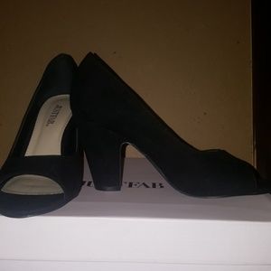 Just Fab-Black Pumps-Size 6-3 inch pumps